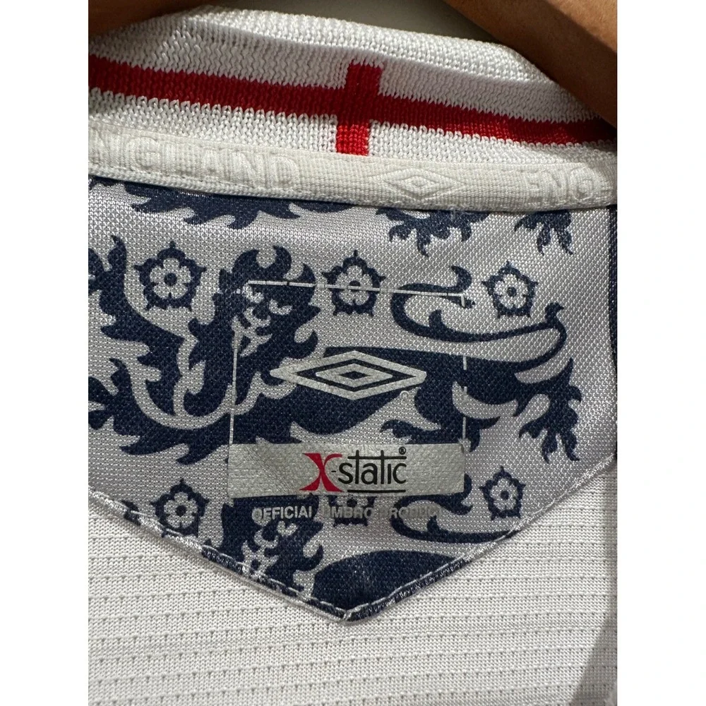 Umbro England National Team Soccer Jersey Kids White Red Three Lions Kit